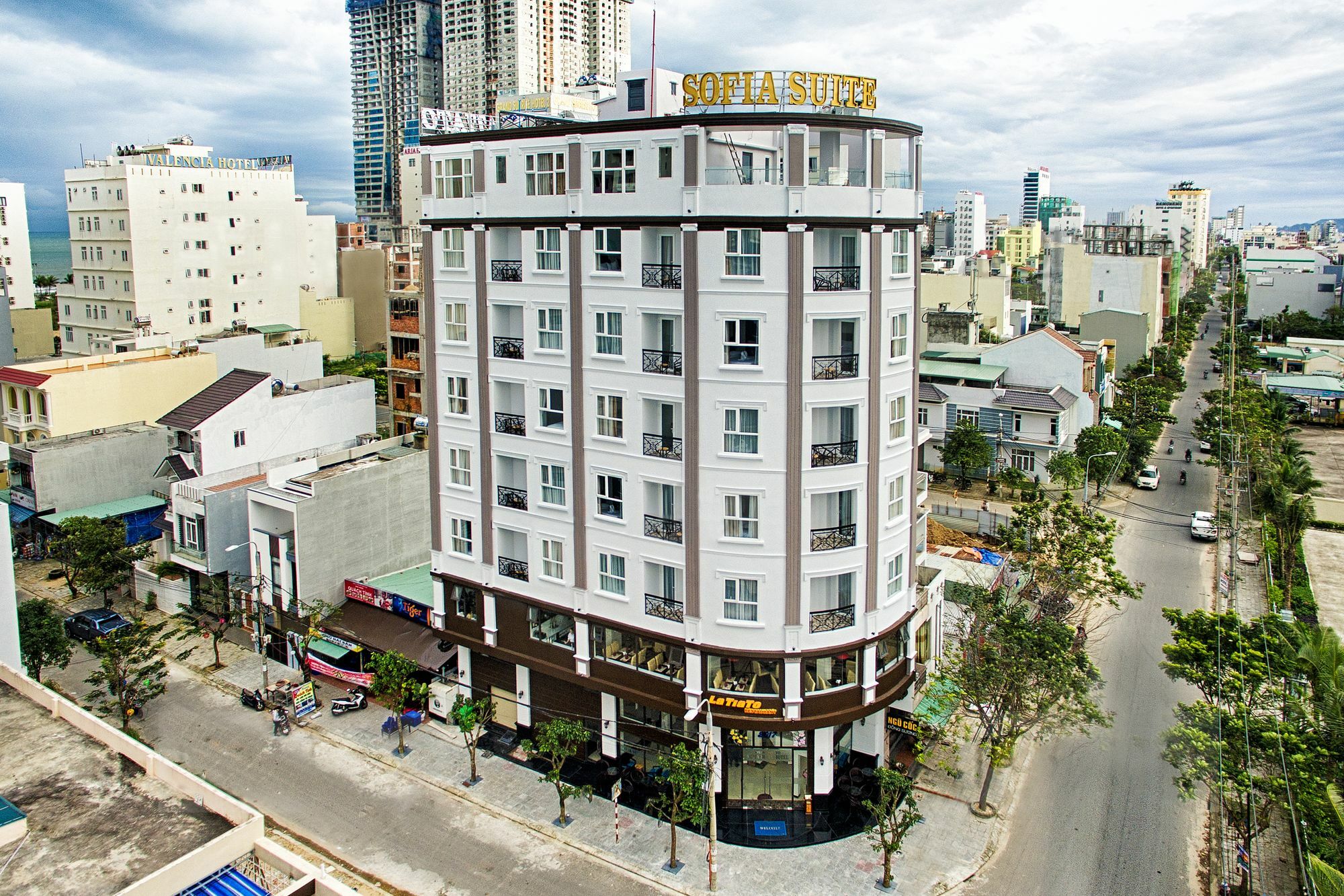 Sofia Suite Hotel Danang Bagian luar foto